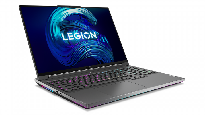 Laptop Lenovo Legion 7 16IAX7 W11H Storm Grey - widok frontu lewej strony
