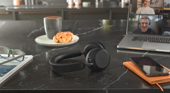 Evolve 2 75 UC Stereo Black - baner