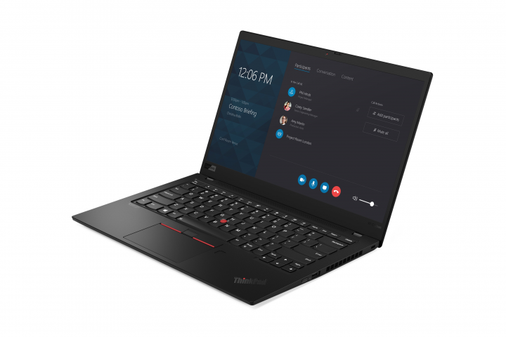 Laptop Lenovo ThinkPad X1 Carbon (7 gen) czarny - widok frontu prawej strony
