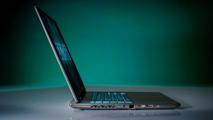 Laptop Gigabyte Gaming A16 AMD (RTX 50 Series) 3