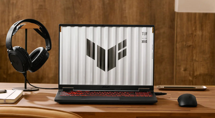 ASUS TUF Gaming A16 FA608UP front