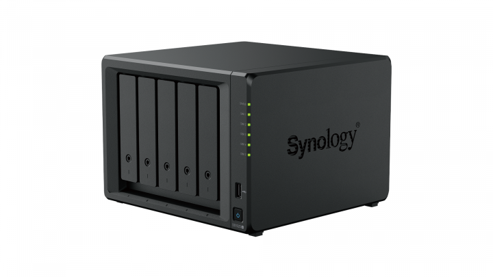 Serwer NAS Synology DS1525+ 2
