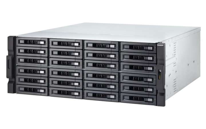 Serwer NAS QNAP TS-2477XU-RP-2600 - widok frontu prawej strony