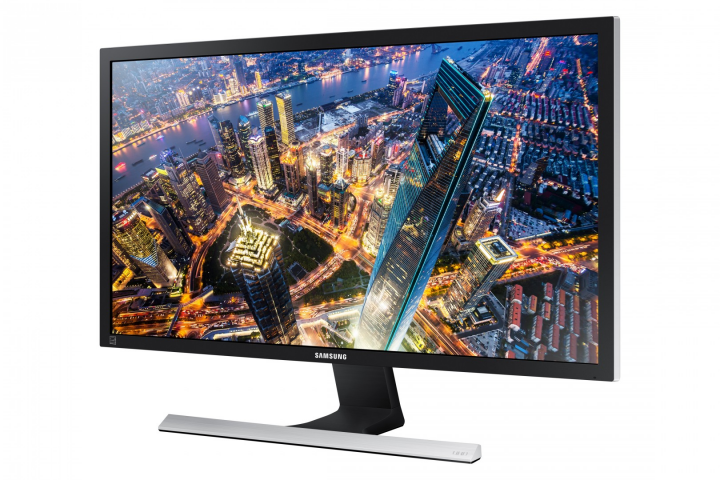 Monitor Samsung U28E590DS LU28E590DSEN - widok frontu prawej strony