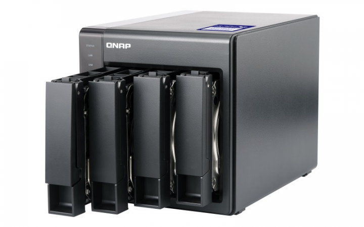 Serwer NAS QNAP TS-431X2 - widok frontu v2