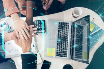 Jak automatyzacja IT wspiera HR, finanse i marketing? mini