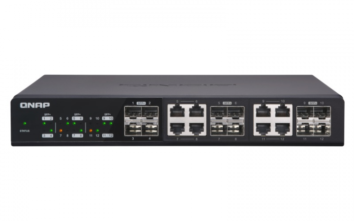 Switch QNAP QSW-1208-8C - widok frontu