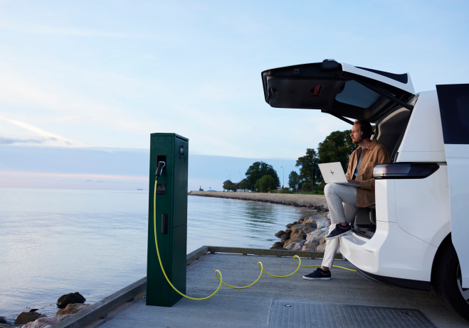 HP EliteBook Ultra G1i - Bądź liderem dzięki mocy sztucznej inteligencji 16