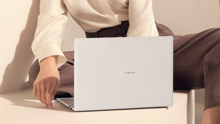 ASUS Zenbook S 16 UM5606GA 4