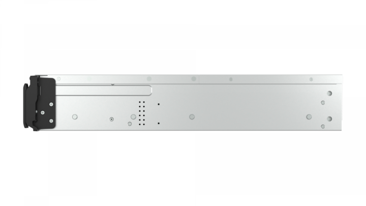 Serwer NAS QNAP TS-h3077AFU 6