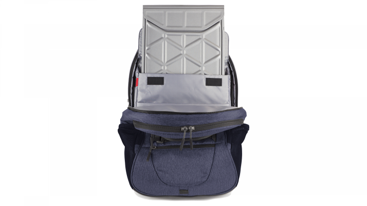 Etui do laptopa Targus Pro-Tek 116 TSS93311EU srebrne - prezentacja