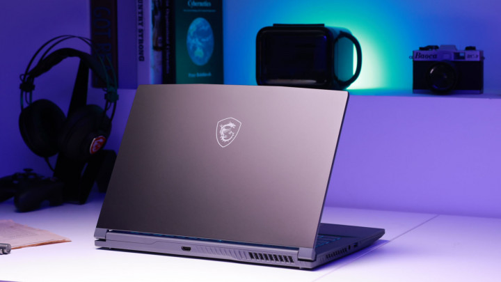 MSI Thin A15 B7V 2