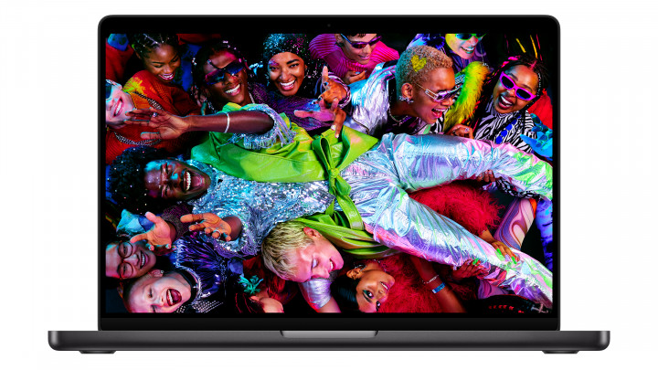 Apple MacBook Pro 14 M5 Gwiezdna Czerń 4