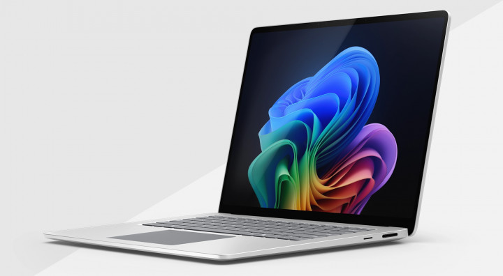 Surface Laptop 7 15 platynowy 4