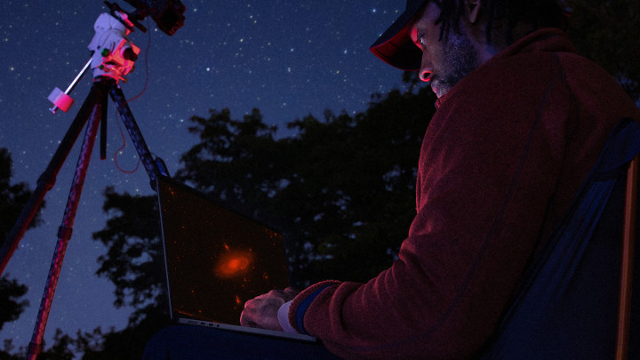 Apple MacBook Pro 16 M4 Max Gwiezdna Czerń 4