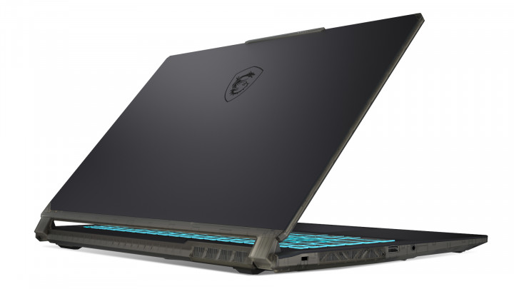 MSI Cyborg 15 A13V 12