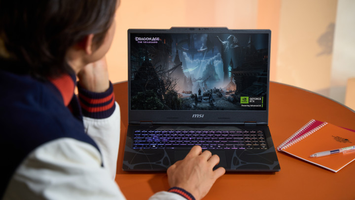 Laptop MSI Cyborg 15 B13W