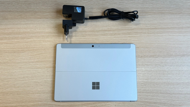 OUTLET Microsoft Surface Go 4 8