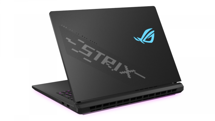 Laptop ASUS ROG Strix SCAR 18 G835LX 7