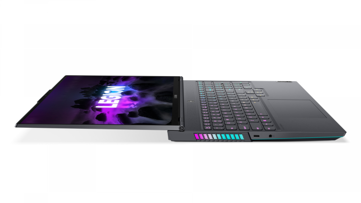 Legion 7 16ACHG6 widok z boku