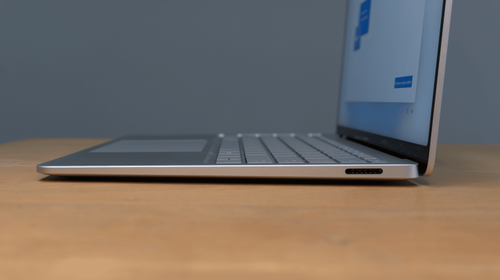 OUTLET Microsoft Surface Laptop 7 13,8" Platynowy 7