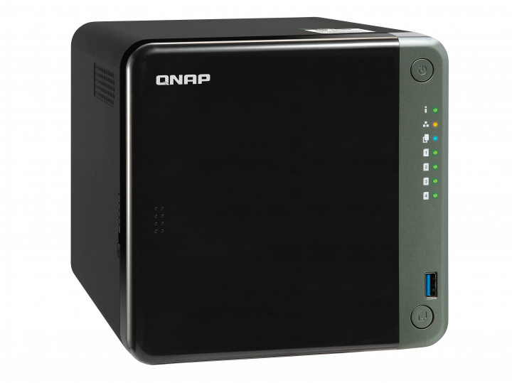 Serwer NAS QNAP TS-453D-8G - widok frontu lewej strony