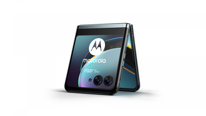 Motorola razr 40 ultra 5G And13 Glacier Blue 7