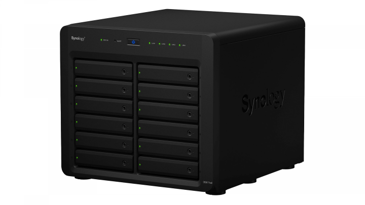 Serwer NAS Synology DS3617xsII widok frontu prawej strony