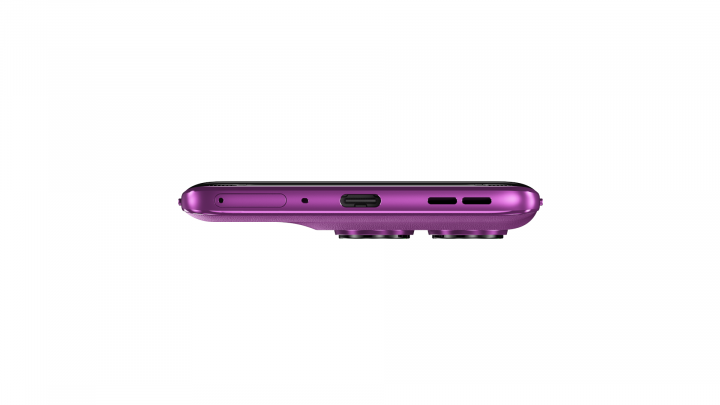 Smartfon Motorola edge 60 Pro purpurowy 9