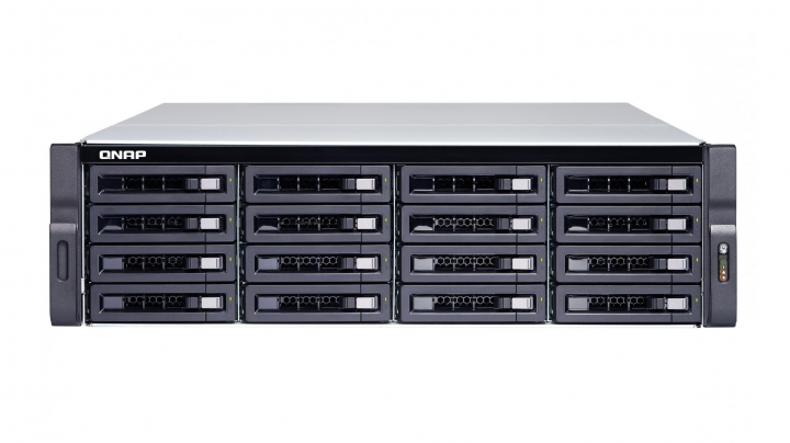 Serwer NAS QNAP TS-1673U-RP-16G - widok frontu