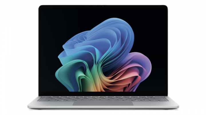 Microsoft Surface Laptop 8 13,8 Platynowy copilot front