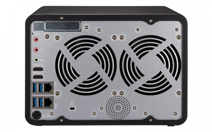 Serwer NAS QNAP TS-653B - widok tyłu