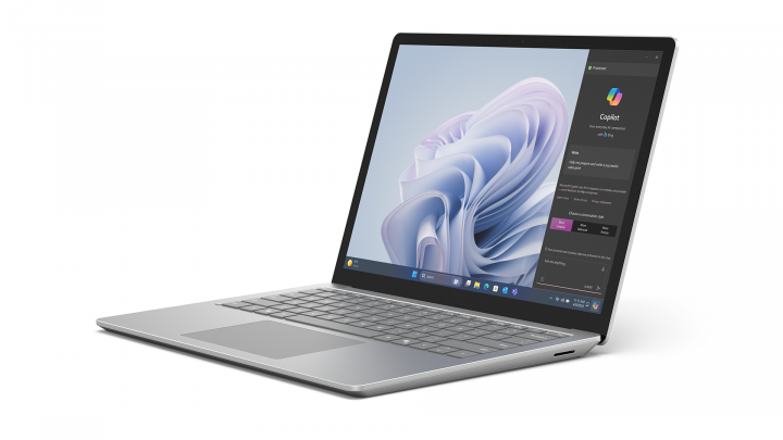 Microsoft Surface Laptop 6 platynowy