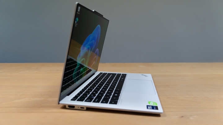 Laptop Lenovo ThinkPad X9-15 Gen 1 Aura Edition Biały 7