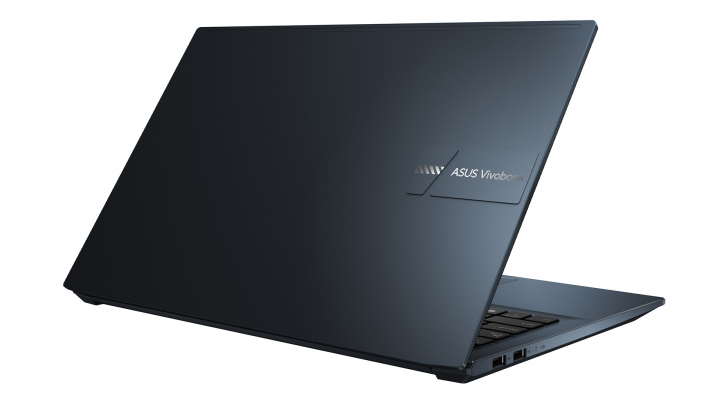 VivoBook Pro 15 OLED K3500PA Quiet Blue - widok klapy lewej strony