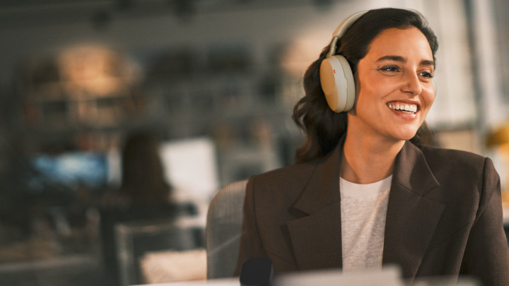 Jabra Evolve3 85 Stereo Warm Gray 4