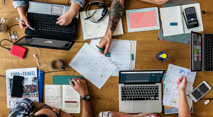 Co powinno znaleźć się w torbie studenta? Nie tylko laptop 10