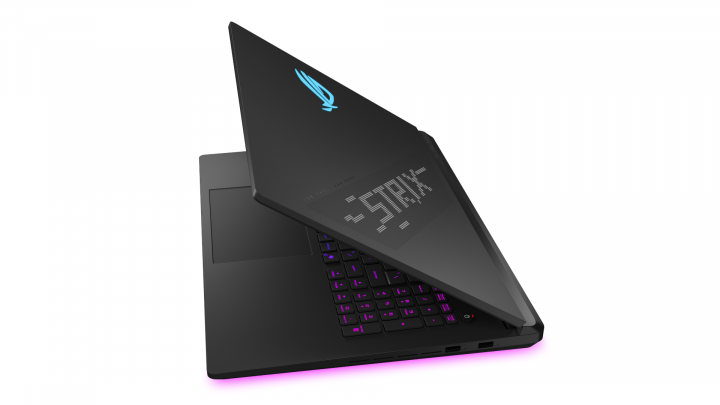 Laptop ASUS ROG Strix SCAR 18 G835LXG 5