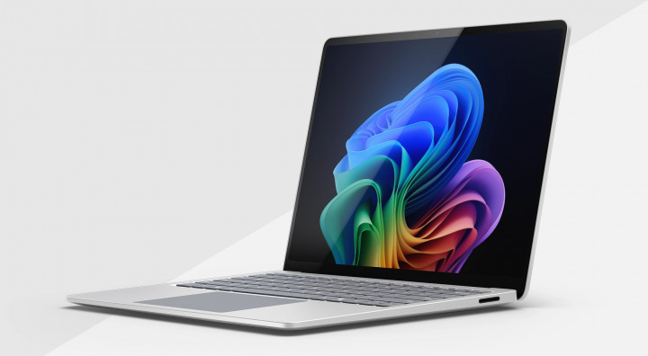 Surface Laptop 7 13,8 platynowy 4