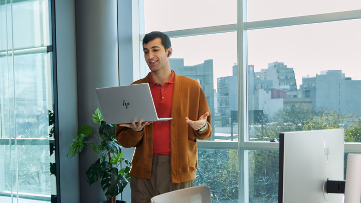 HP EliteBook 6 G1i 13 2