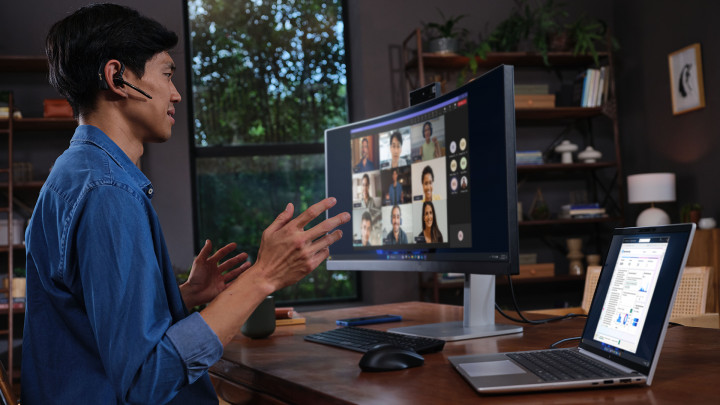 HP EliteBook 8 G1i 13 2