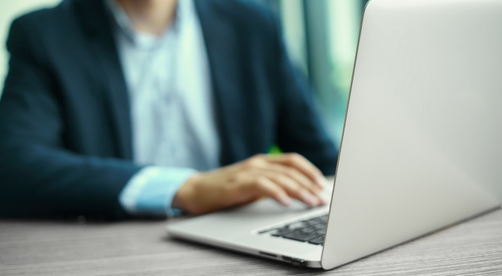 Laptop biznesowy do pracy… i do grania? Fakty i mity 3