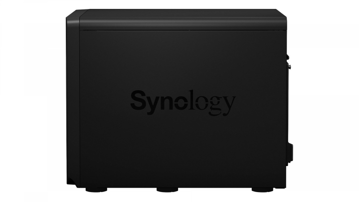 Serwer NAS Synology DS3617xsII widok lewej strony