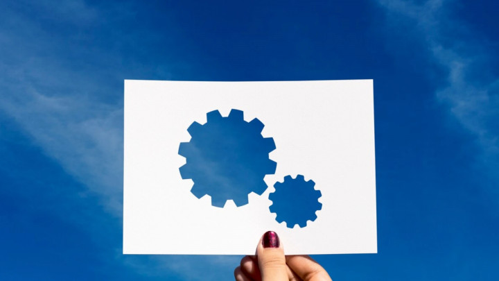 UPS APC smx2200rmhv2u 2200VA 2