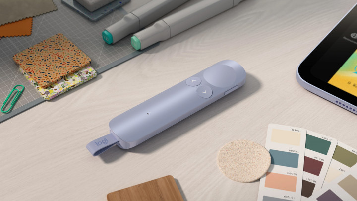 Prezenter bezprzewodowy Logitech Spotlight 2 jasny liliowy 910-007673