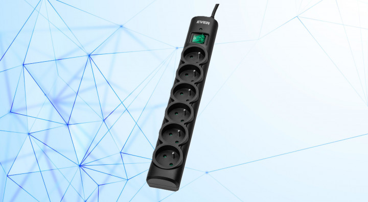 Listwa antyprzepięciowa EVER Optima 1,5m TLZ08-OPT0150000 front