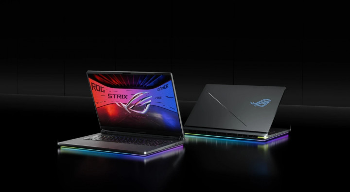ASUS ROG Strix G18 G815JMR-S9088 2