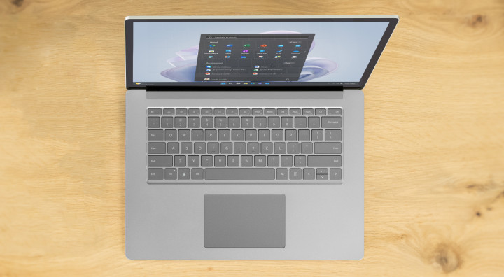 Microsoft Surface Laptop 5 15 platynowy 4