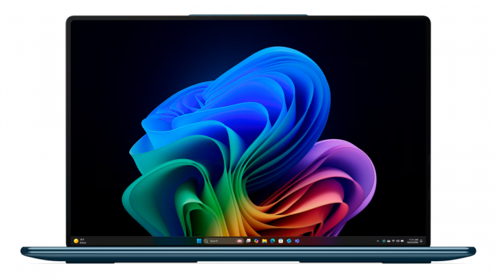 Laptop Lenovo Yoga Slim 9 14ILL10 W11H Tidal Teal Copilot