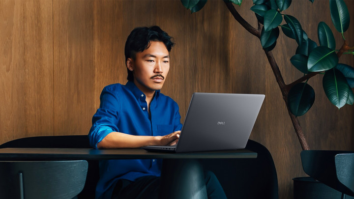 Dell Pro Max 18 Plus MB18250 5